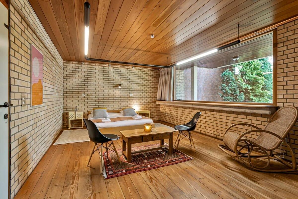 Eighties Modernist Design House With Garden Near The Beach Ostenda Zewnętrze zdjęcie
